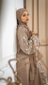 Glimmer Abaya