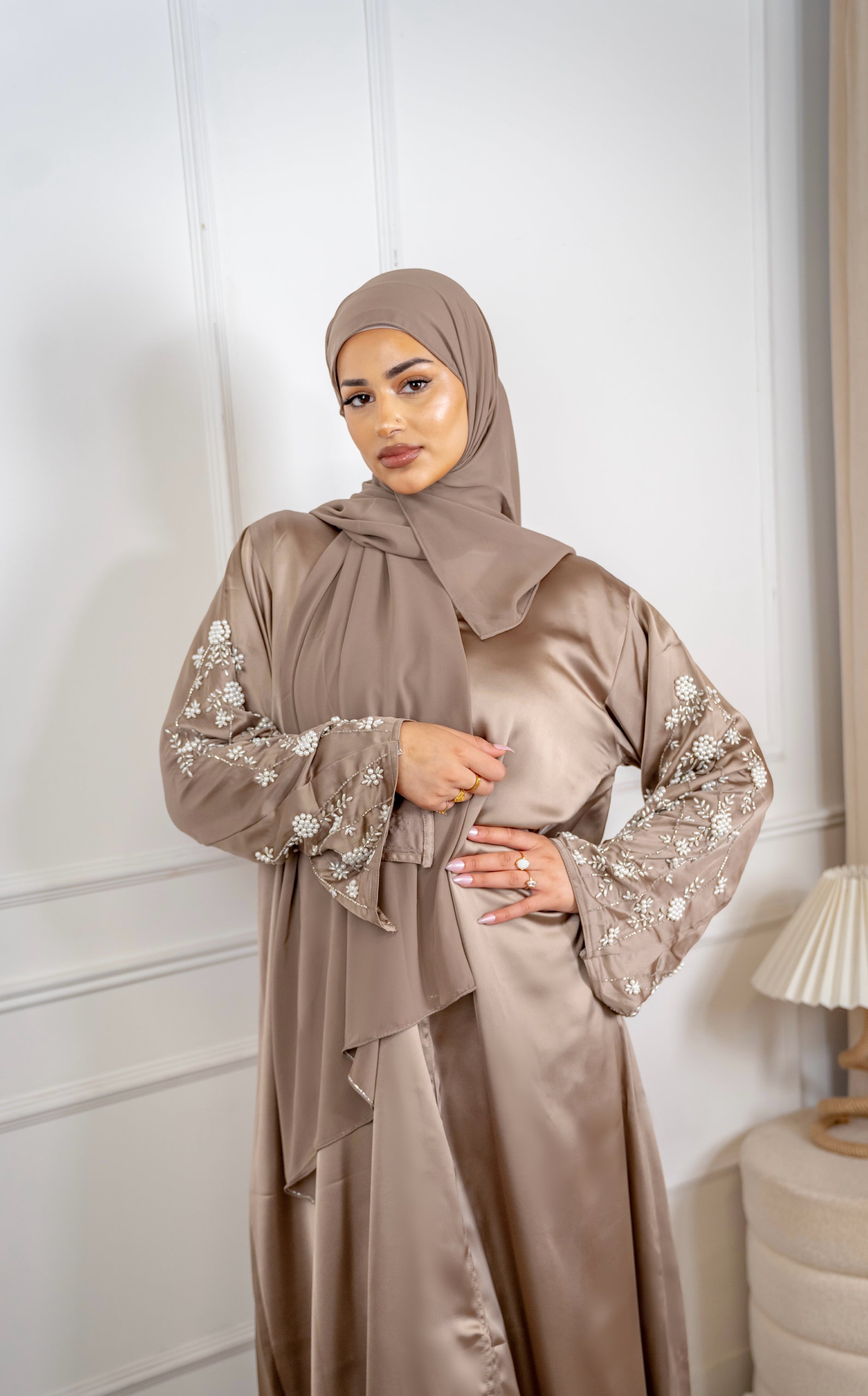 Glimmer Abaya