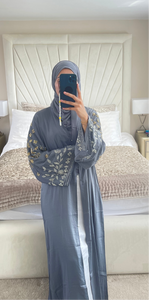 Inara Abaya