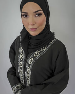 Qamar Abaya